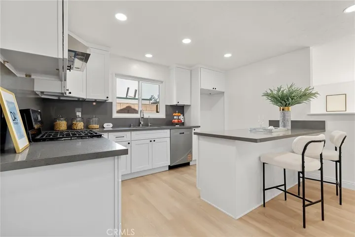 9704 Lark Circle, Fountain Valley, California 92708