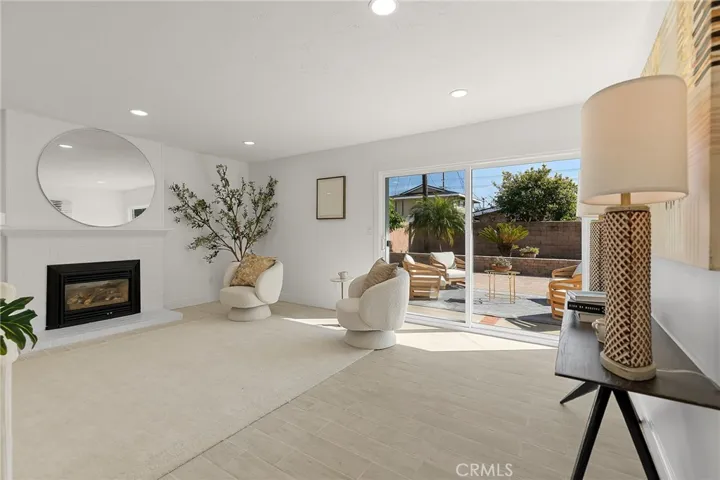 9704 Lark Circle, Fountain Valley, California 92708