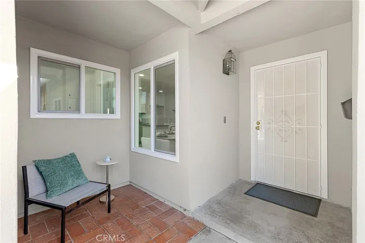 9704 Lark Circle, Fountain Valley, California 92708