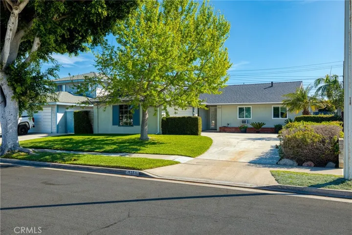 9704 Lark Circle, Fountain Valley, California 92708