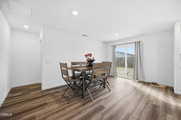 26-Illuminate Photography - 6003 Vespucc