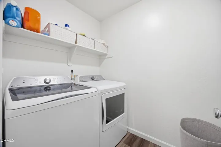 36-Illuminate Photography - 6003 Vespucc