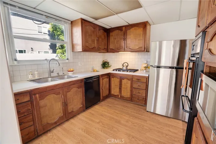 18405 Haas Avenue, Torrance, California 90504