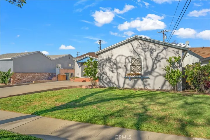 18405 Haas Avenue, Torrance, California 90504