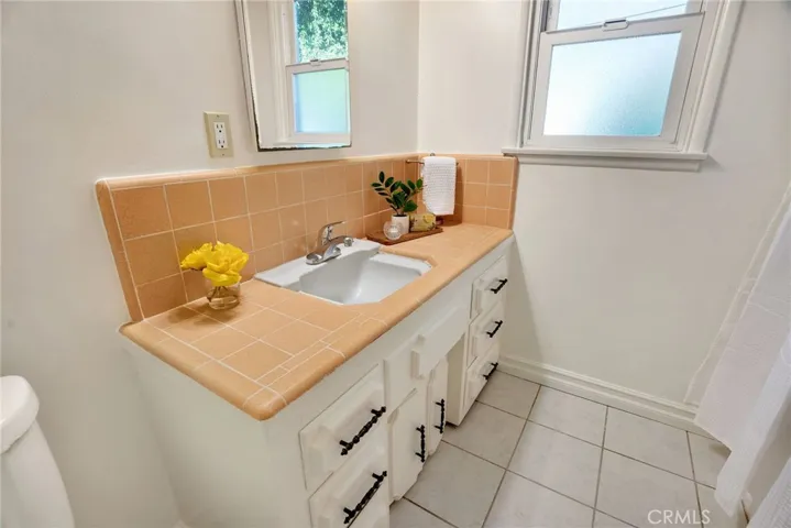 18405 Haas Avenue, Torrance, California 90504