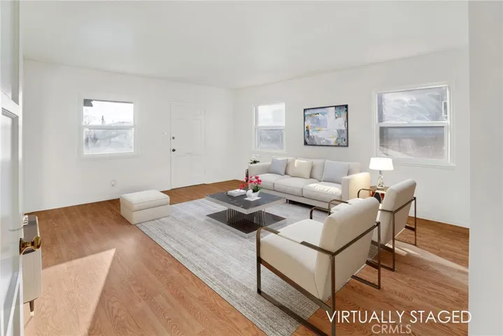 Virtually staged