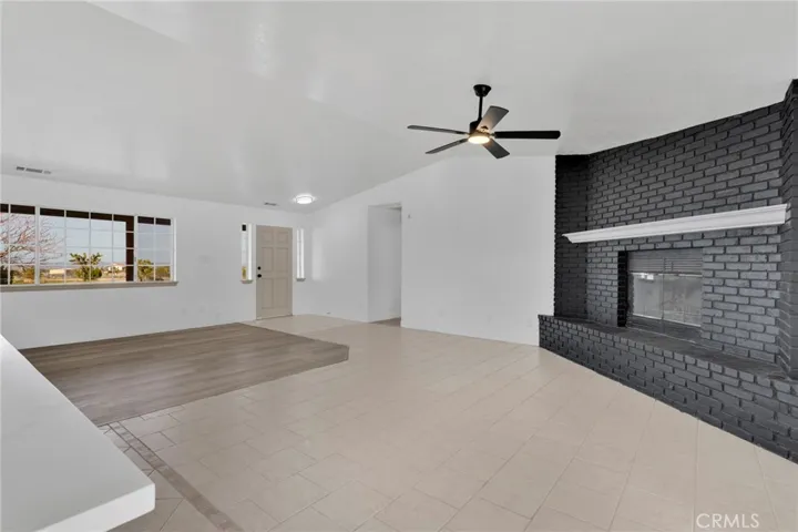 329 Lindero Road, Pinon Hills, California 92372