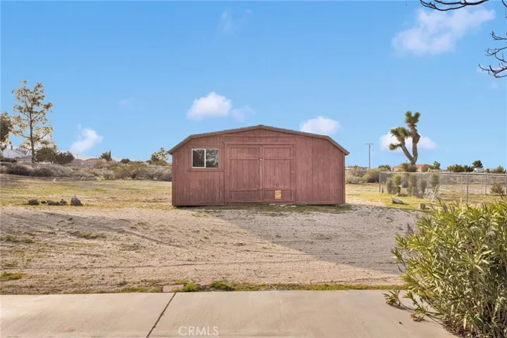 329 Lindero Road, Pinon Hills, California 92372