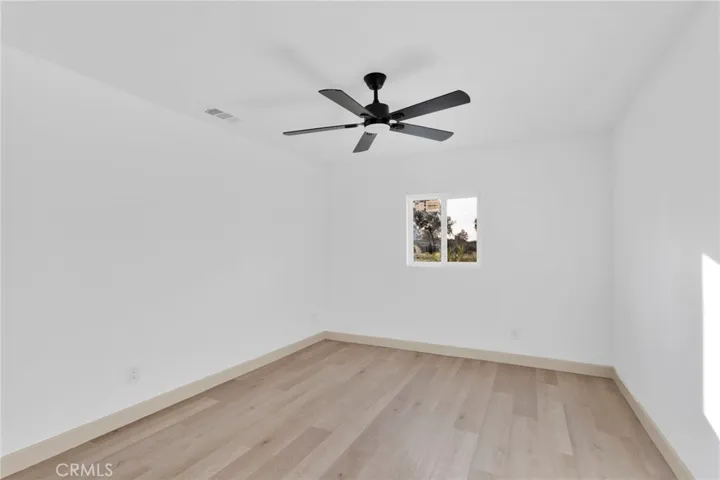 329 Lindero Road, Pinon Hills, California 92372