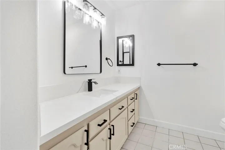 329 Lindero Road, Pinon Hills, California 92372
