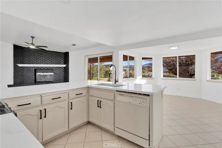 329 Lindero Road, Pinon Hills, California 92372