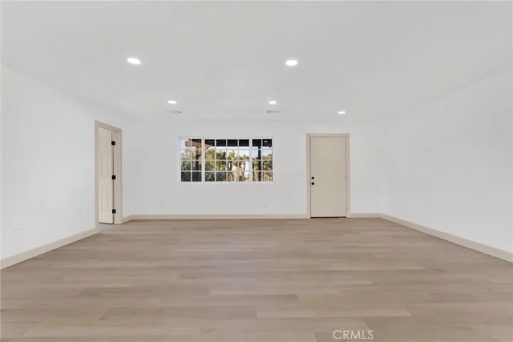 329 Lindero Road, Pinon Hills, California 92372