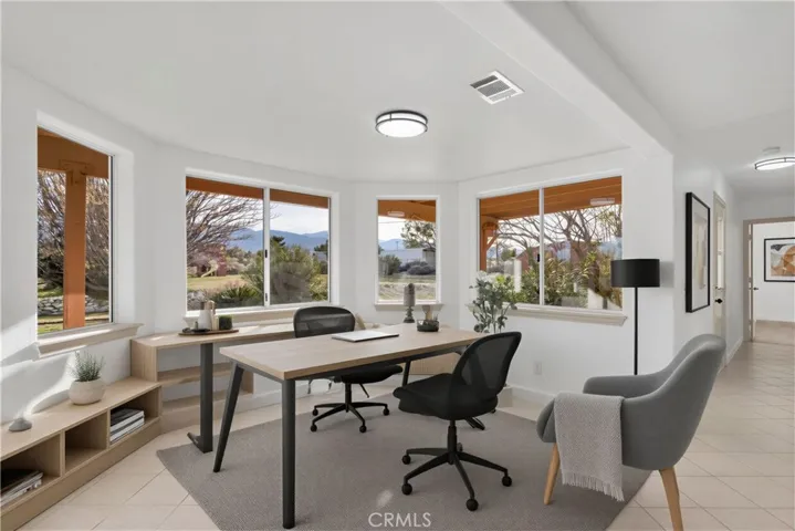 329 Lindero Road, Pinon Hills, California 92372