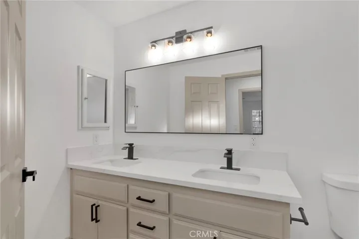 329 Lindero Road, Pinon Hills, California 92372
