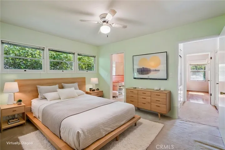 494 Paulette Place, La Canada Flintridge, California 91011