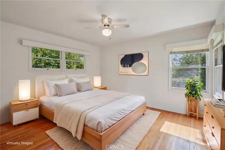 494 Paulette Place, La Canada Flintridge, California 91011