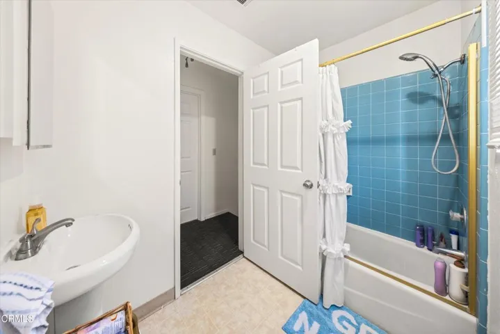 6516 Del Playa Dr.