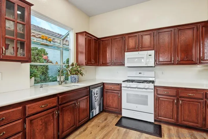 1225 Via Rafael, San Marcos, California 92078