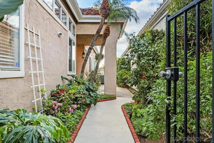 1225 Via Rafael, San Marcos, California 92078