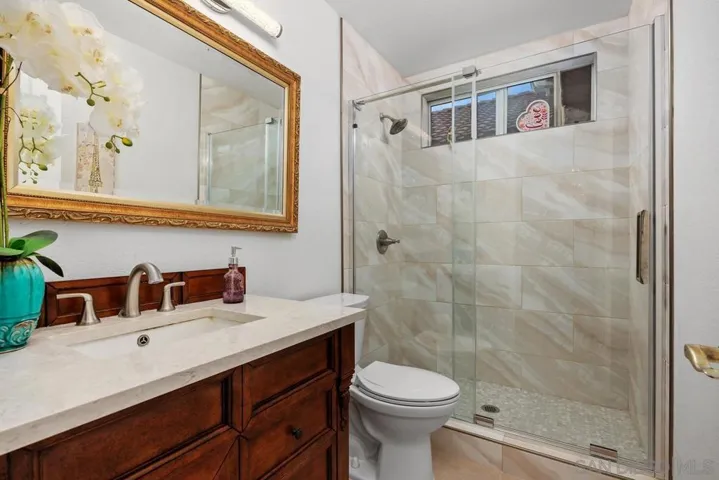 1225 Via Rafael, San Marcos, California 92078