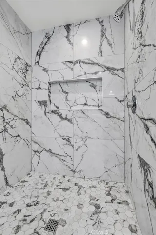 Great New extra large shower with new fixtures and really look amazaing design