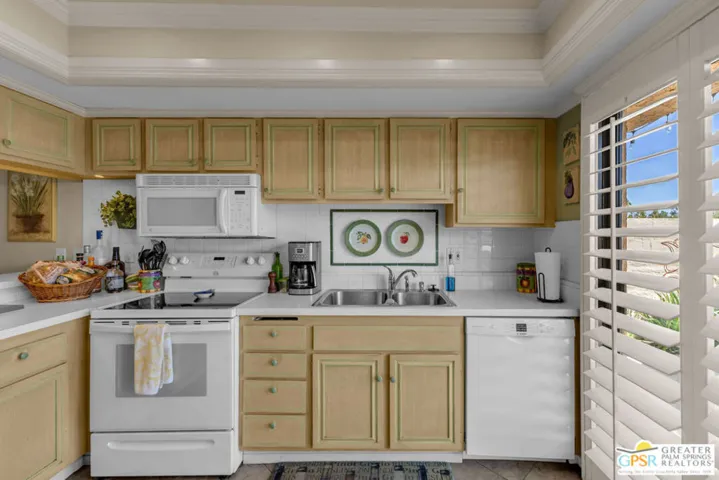 5503 Los Coyotes Drive 38, Palm Springs, California 92264