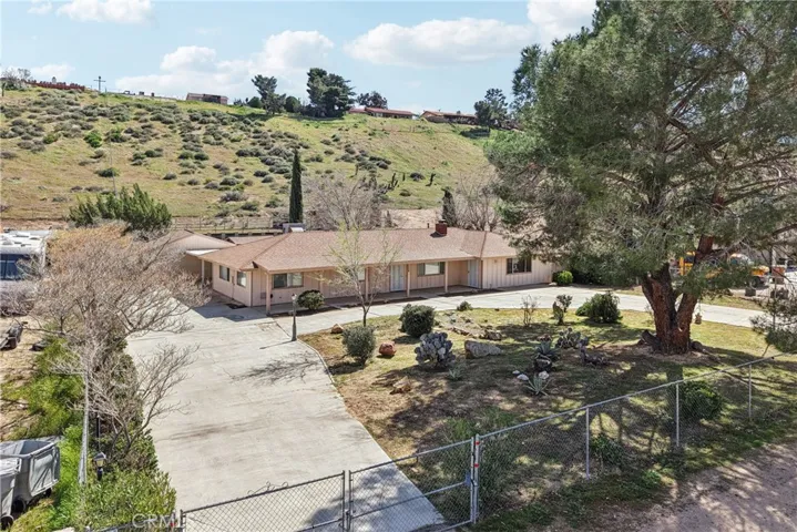7829 Chase Avenue, Hesperia, California 92345