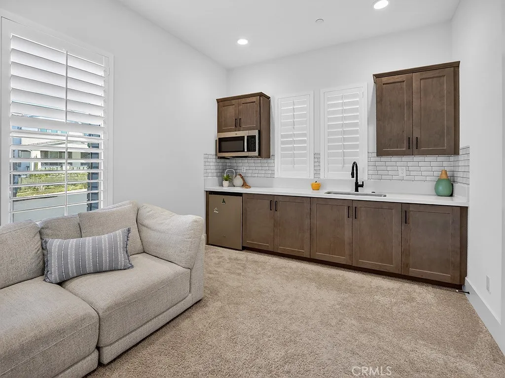 Charming CASITA Kitchenette