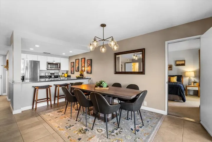 23-45720 Club Cir Dr-19
