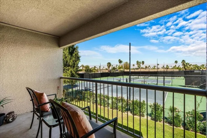 31-45720 Club Cir Dr-37
