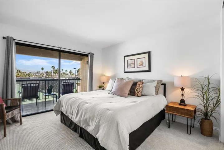 29-45720 Club Cir Dr-34