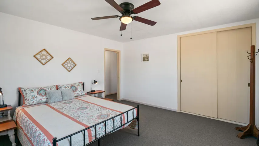 5096  Old Woman Springs Rd Interior-3