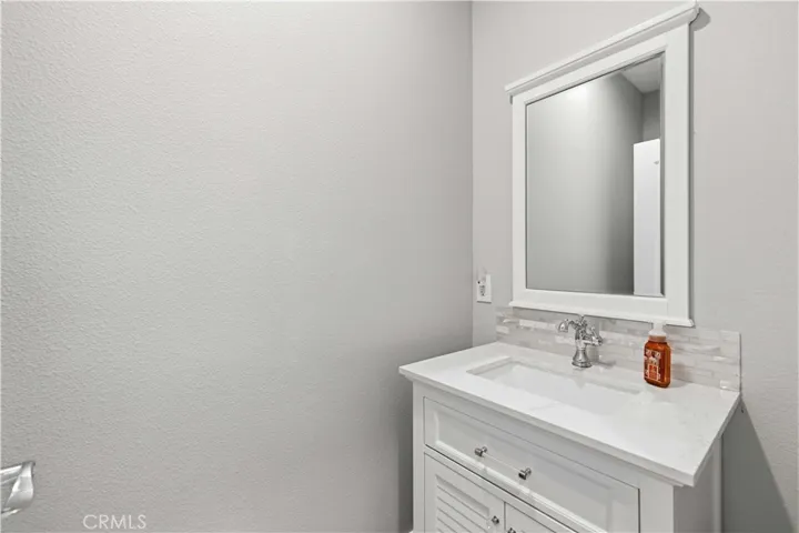 Hallway bathroom 1 /main house