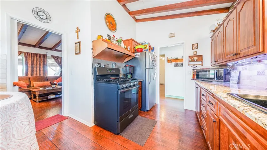 Kitchen-4