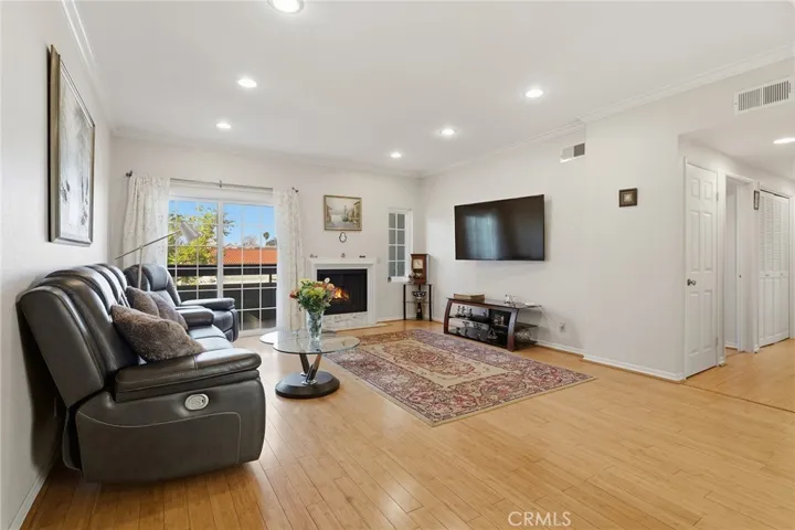 4301 Fulton Avenue 205, Sherman Oaks, California 91423