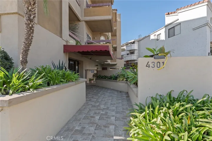 4301 Fulton Avenue 205, Sherman Oaks, California 91423