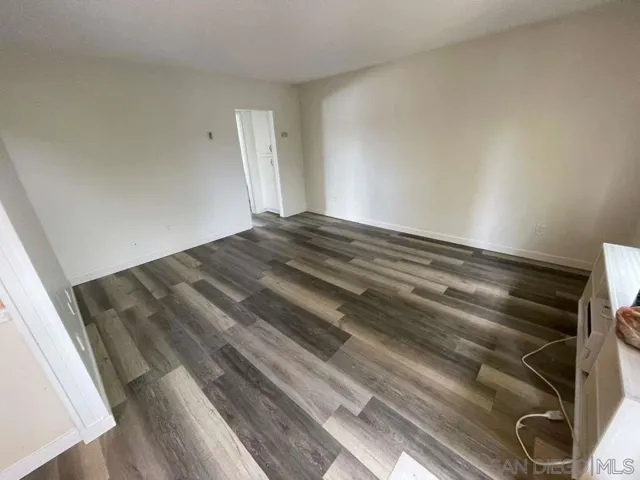 1259 E Ohio Ave, Escondido, California 92027