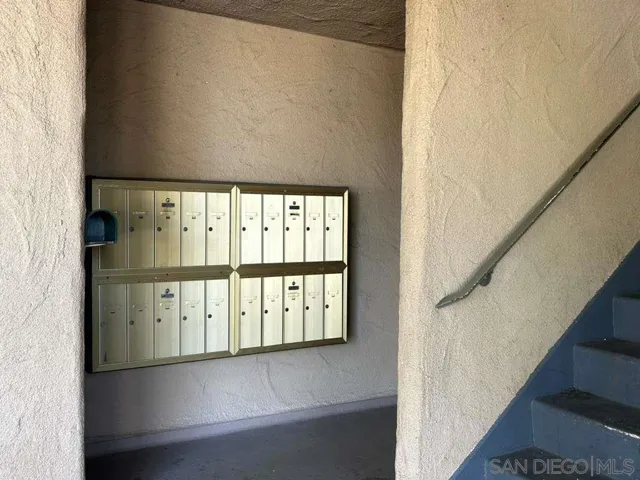 1259 E Ohio Ave, Escondido, California 92027
