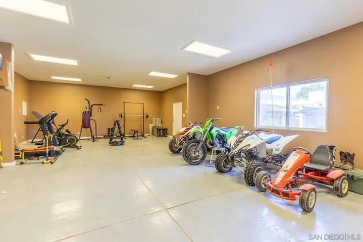 4444 Brandt Rd, Brawley, California 92227