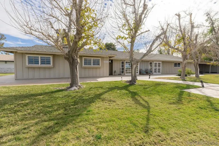 4444 Brandt Rd, Brawley, California 92227