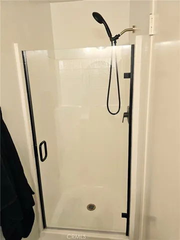 Upgraded Shower Unit