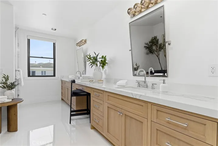 17007 Edgewater Lane, Huntington Beach, California 92649