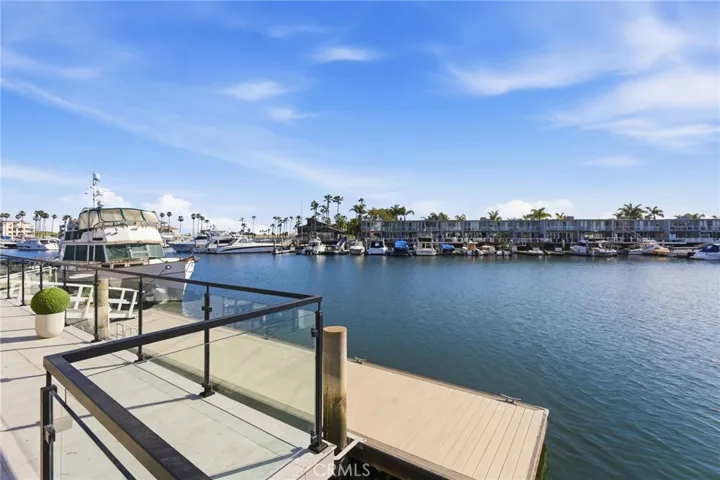 17007 Edgewater Lane, Huntington Beach, California 92649