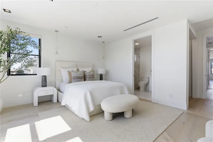 17007 Edgewater Lane, Huntington Beach, California 92649