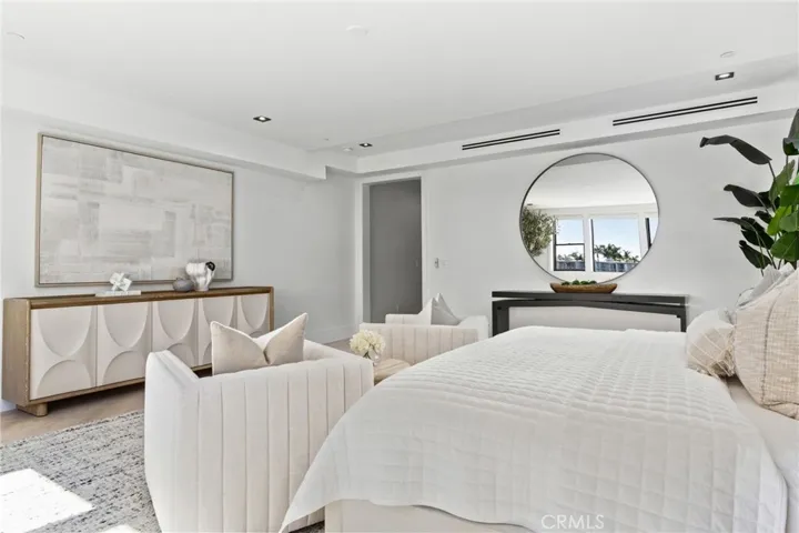 17007 Edgewater Lane, Huntington Beach, California 92649