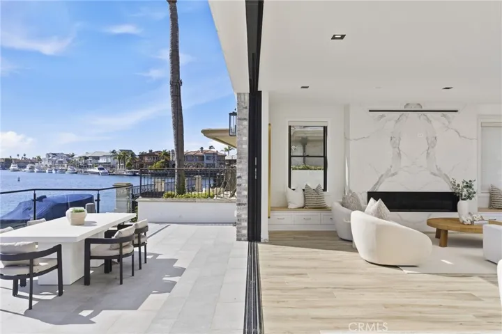 17007 Edgewater Lane, Huntington Beach, California 92649