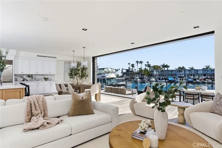 17007 Edgewater Lane, Huntington Beach, California 92649