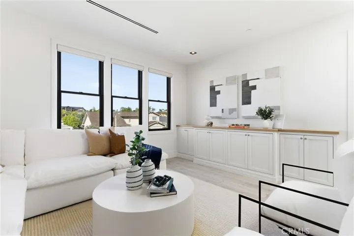 17007 Edgewater Lane, Huntington Beach, California 92649