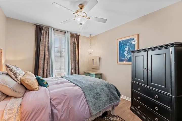 2bd/3bth Guest House downstairs bedroom #1