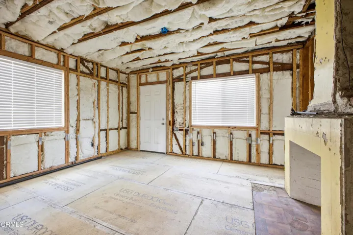 egpimaging_1042W62ndStreet_015_FLEXMLS